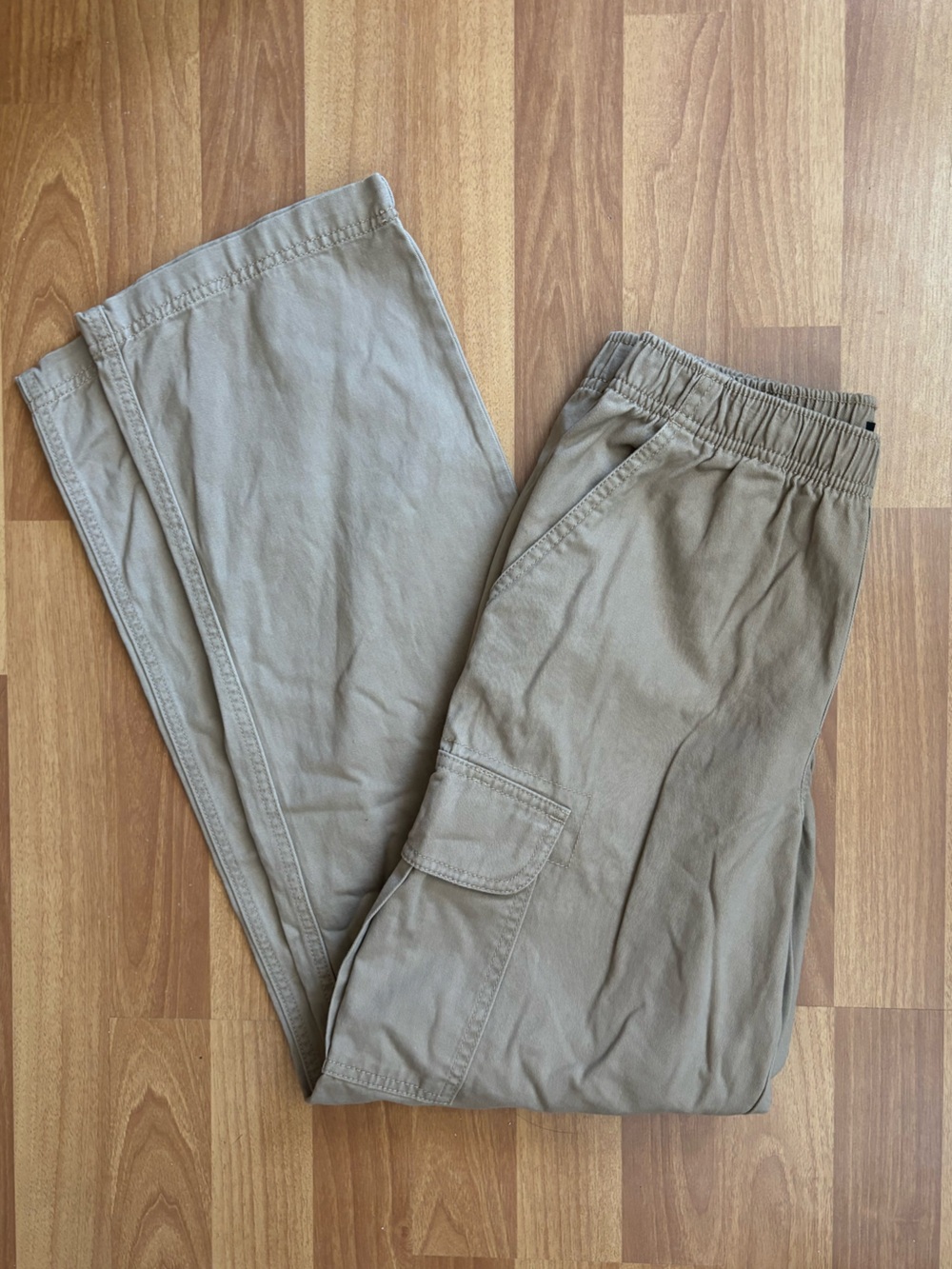 George Cargo Pants in Khaki